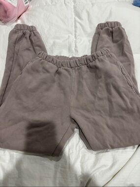 Brandy Melville Mauve Sweatpants